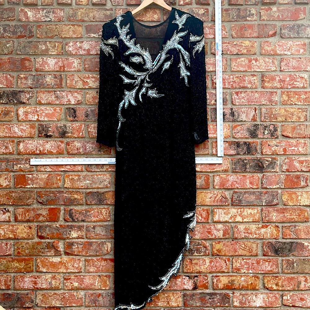 Lillie Rubin vintage silk sequence phot does not do justice on this dress.